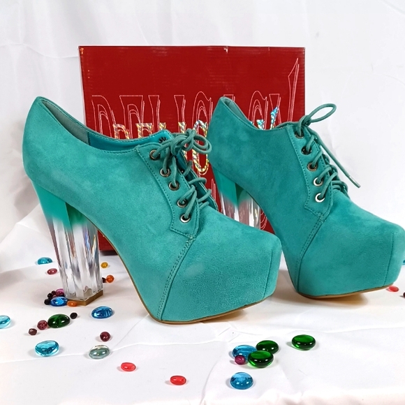 DELICACY Teal Mint Shoeboots NWT Lucie ckesr heel - Picture 2 of 9